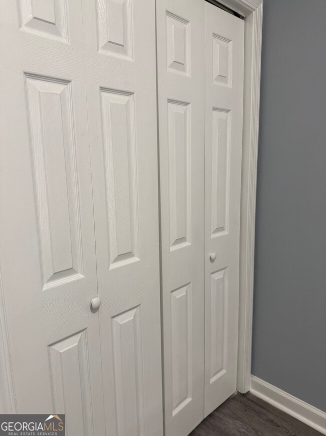 Building Photo - 135 Plantation Blvd