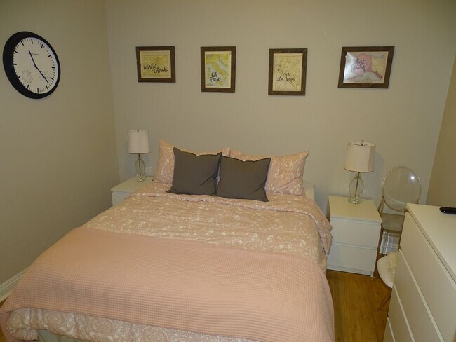 Building Photo - Single Story 4 Bedroom, Den & 3 Full Baths In Gated North Las Vegas Community