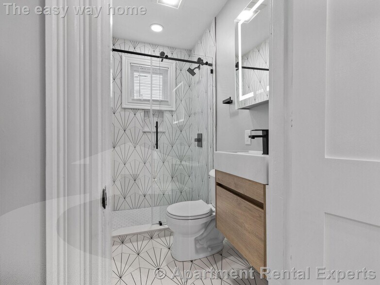 Building Photo - 39 Hancock St