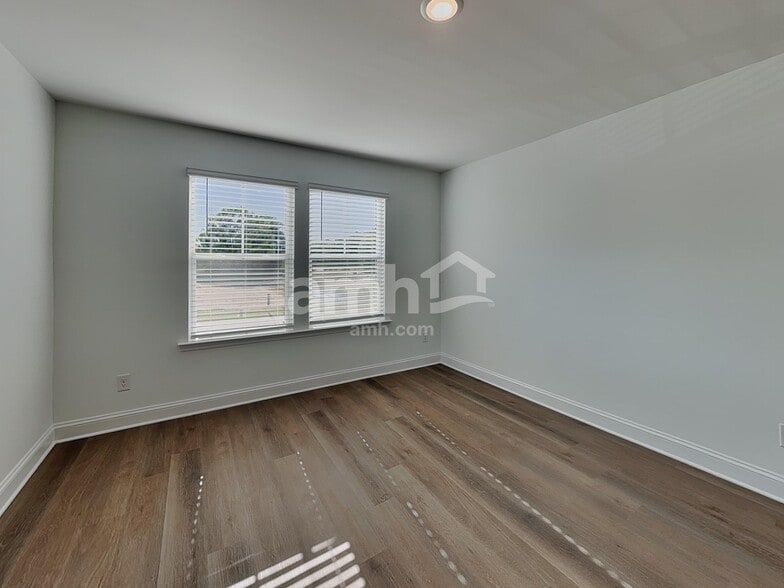 Building Photo - 4007 Williams Pond Rd