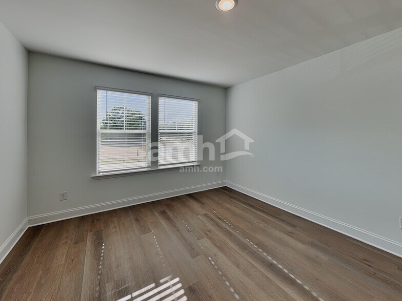 Building Photo - 4055 Williams Pond Rd