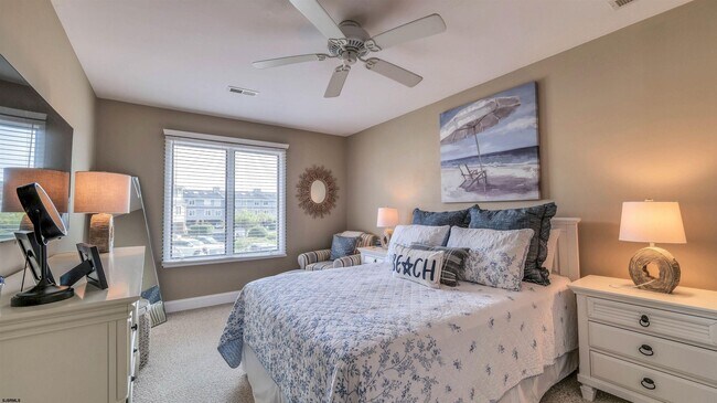 Building Photo - 505 Harbour Cove
