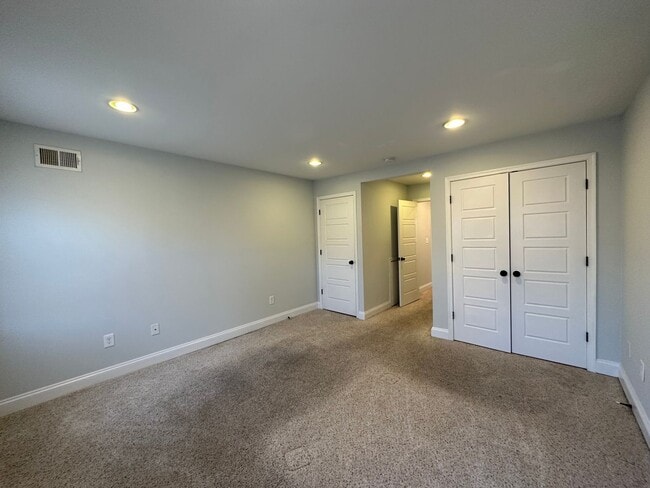 Building Photo - Charming 3 Bedroom/2.5 Bathroom Townhome in Fells Point, Baltimore, MD!