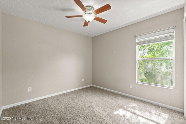 Building Photo - 2987 Bright Eagle Dr