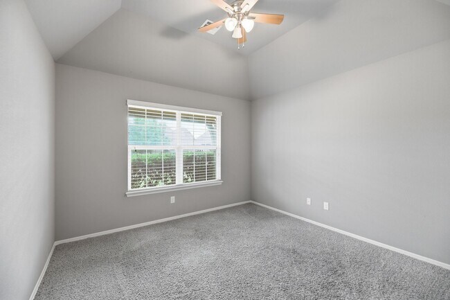 Building Photo - Well Maintained 3-bedroom, 2-bath Home in Desirable Bixby Schools North of River
