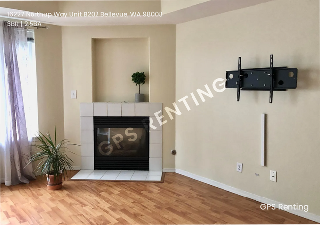 Building Photo - 16227 Northup Way