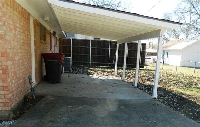 Building Photo - 203 N Main St