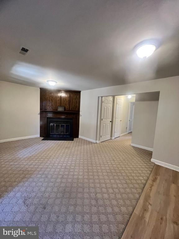 Building Photo - 6062 Joust Ln