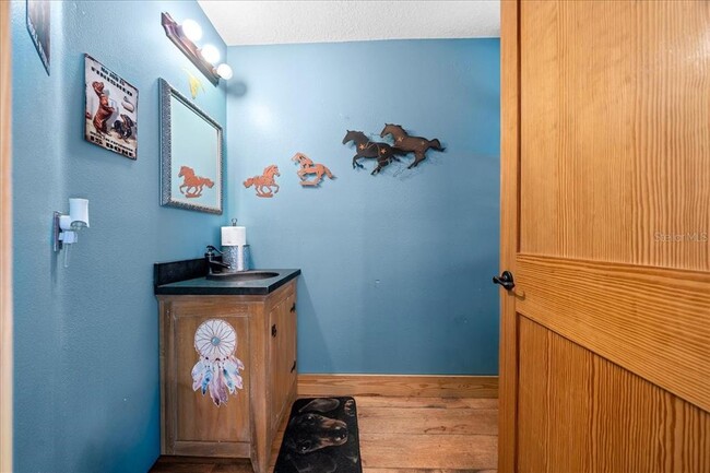 Building Photo - 3135 NE 49th St