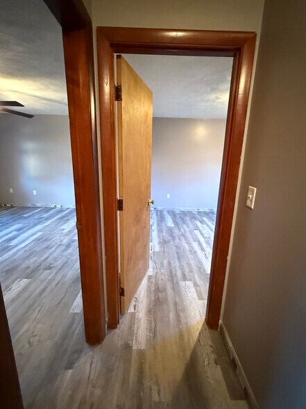 Building Photo - 388 Newcomb Rd