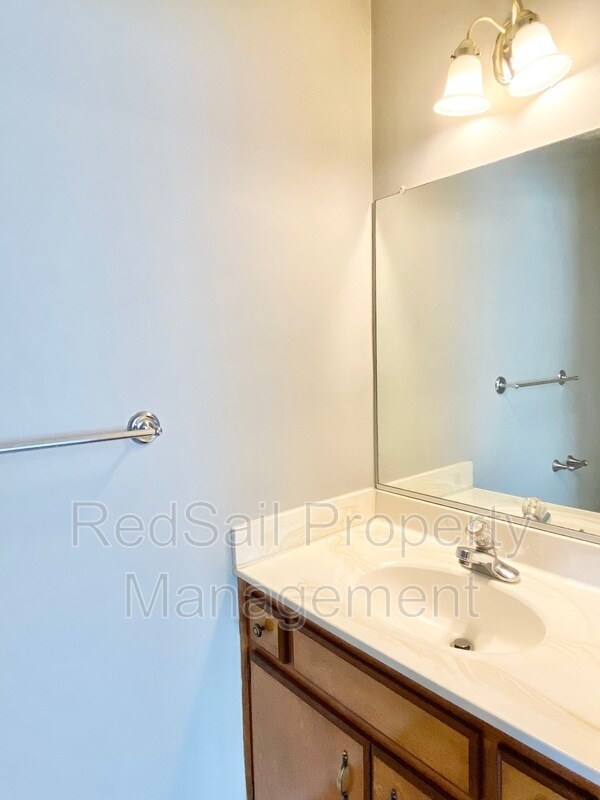 Building Photo - 308 Jacks Pl