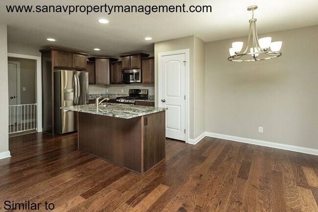 Building Photo - Perfect Single Family Home in Norwalk