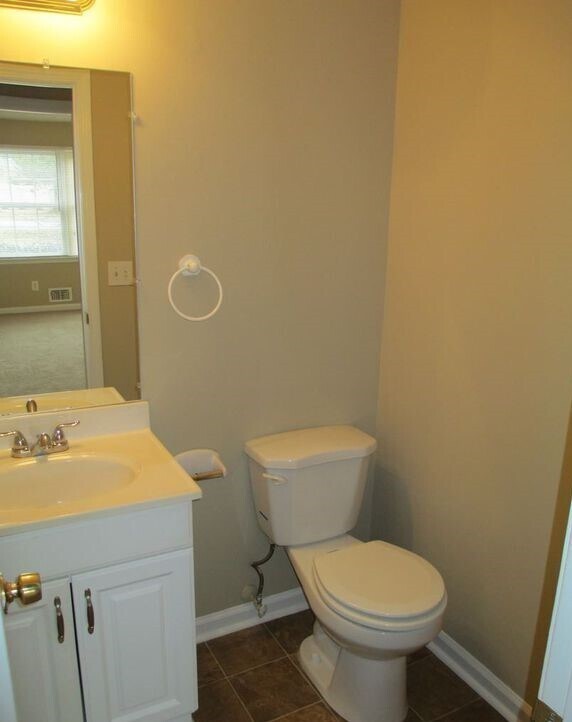 Building Photo - 3 Bed 2.5 Bath in Marietta!