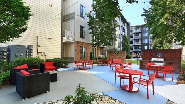 Building Photo - 1133 Huff Rd NW
