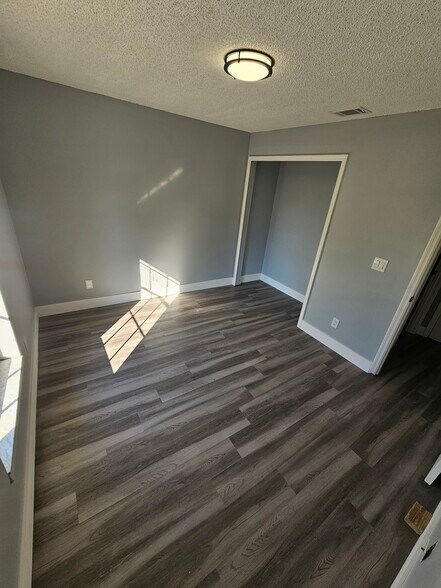 Building Photo - 224 Ridge Crest Loop