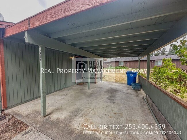 Building Photo - 1414 Josephine Ct SE