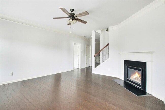Building Photo - 315 Argyle Ct