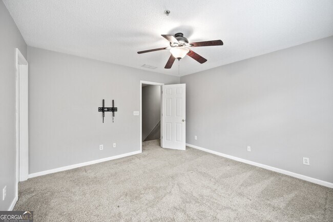 Building Photo - 1010 Society Way