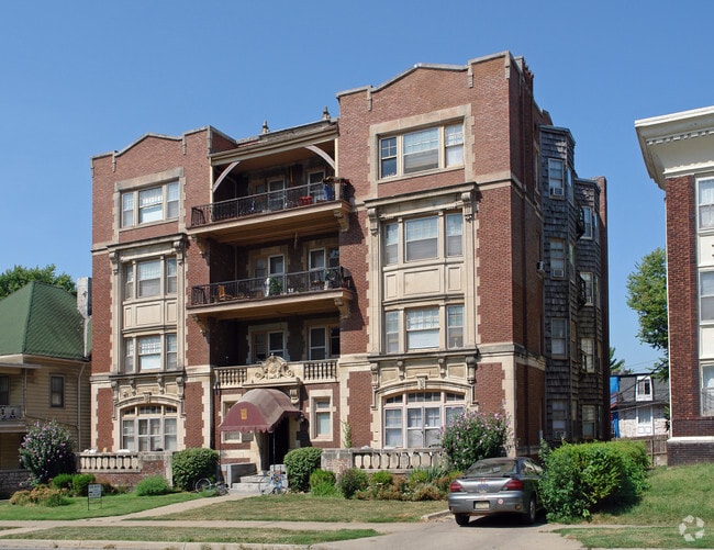 Building Photo - The Wiltshire