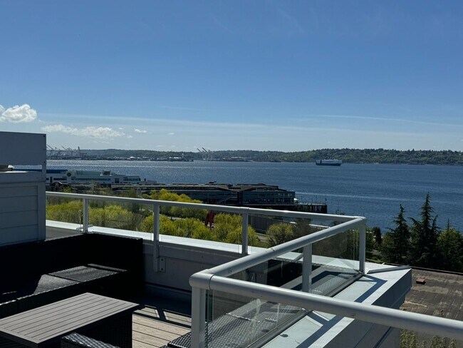 Building Photo - 1Bd/1Ba Seattle Condo
