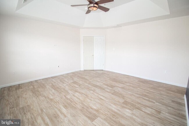 Building Photo - 45567 Bethson St