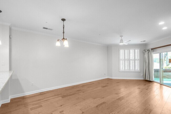 Building Photo - Waterfront Living at Its Finest - Beautifully Remodeled 3BR/2BA, 1st Floor, End Unit Condo on Lak...
