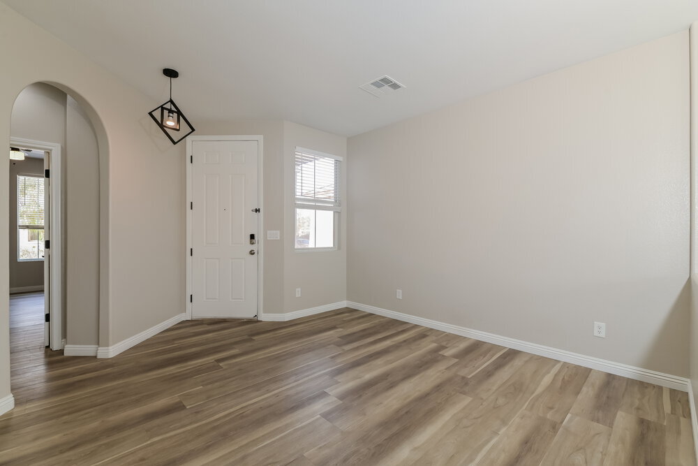 Building Photo - 995 Klamath River Ave