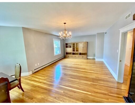 Building Photo - 208 Rawson Rd