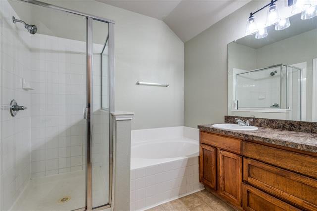 Building Photo - 11923 Stephenville Dr