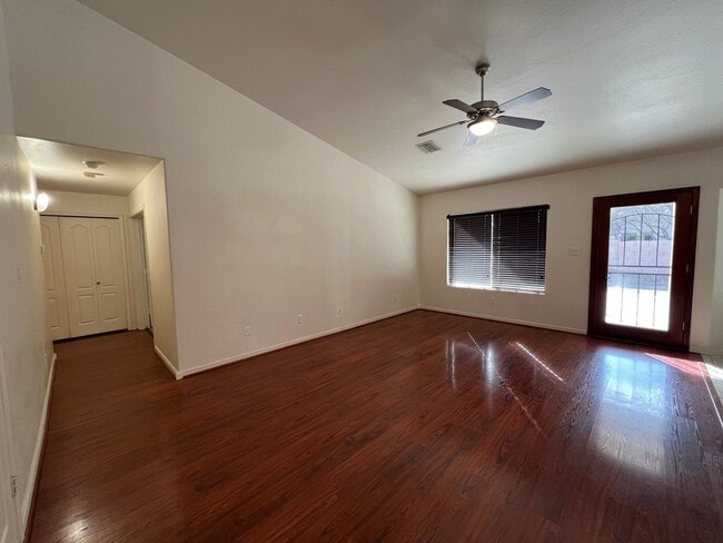 Building Photo - 4 BEDROOM IN BARKLEY RANCH!