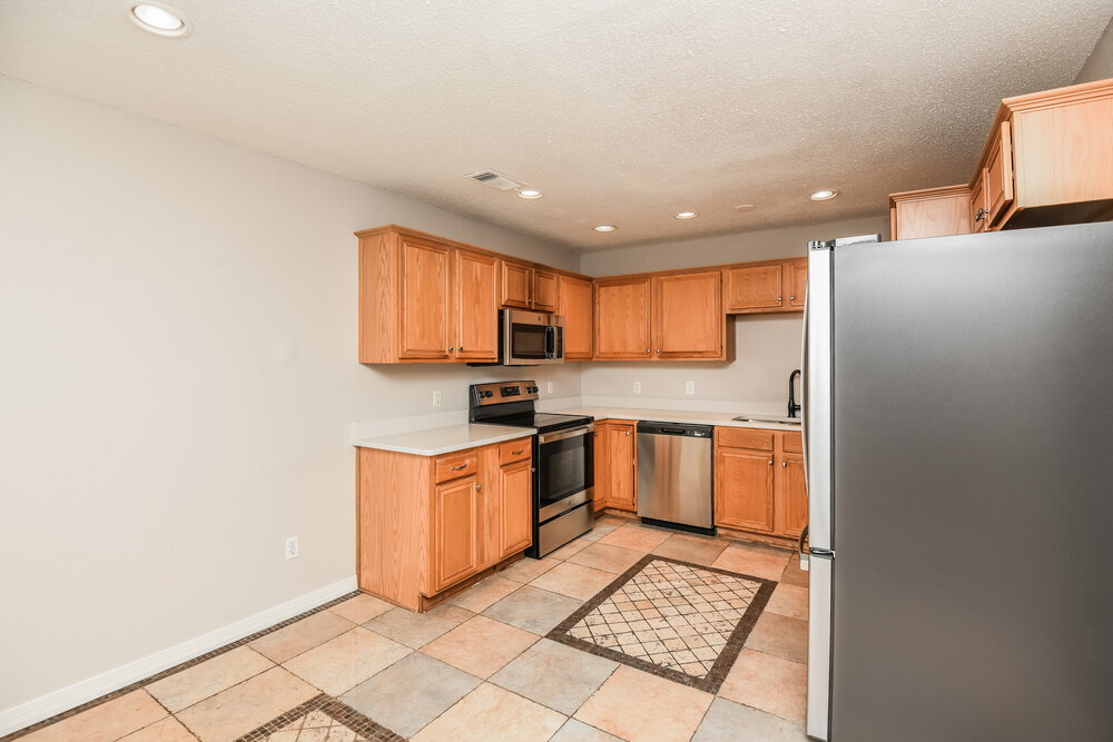 Building Photo - 7007 Rovato Dr