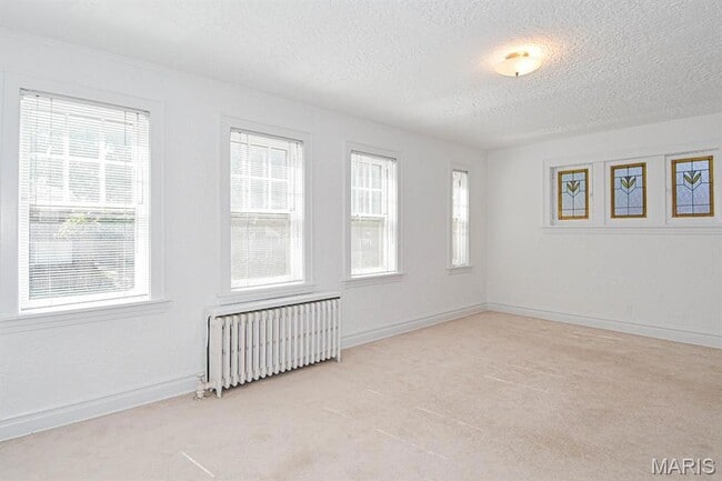 Building Photo - 1071 Terrace Dr