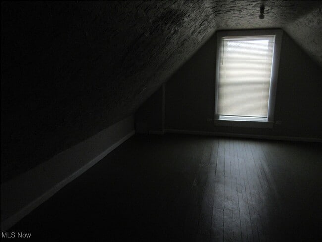 Building Photo - 1343 Churchill Rd