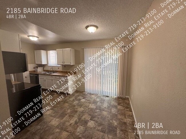 Building Photo - 2185 Bainbridge Rd