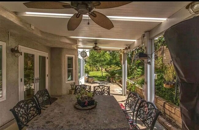 Building Photo - 28840 Drapper Ct