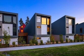 Building Photo - Net Zero Townhome on Bainbridge Island — 3 Bed | 2.25 Bath | 1,813 SqFt at The Trillium