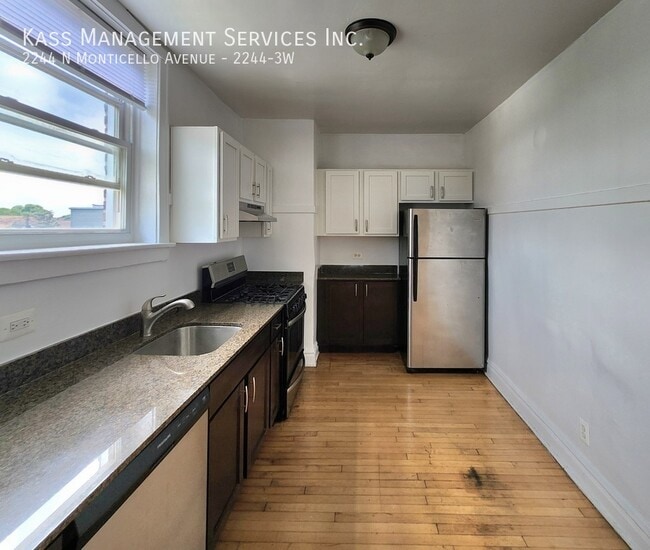 Building Photo - 2244 N Monticello Ave