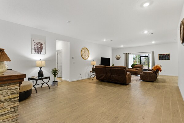 Building Photo - 8486 Horsebit Cir