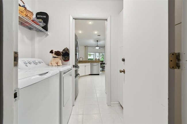 Building Photo - 4327 Murfield Dr E