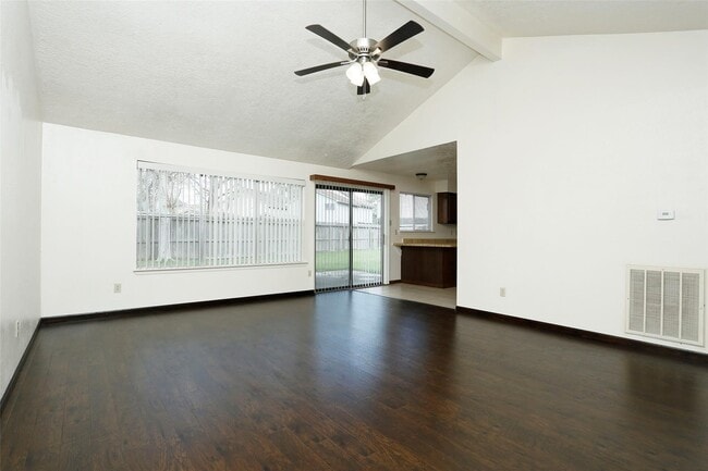 Building Photo - 1418 Crawley Ct