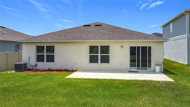 Building Photo - 2836 Sanctuary Dr