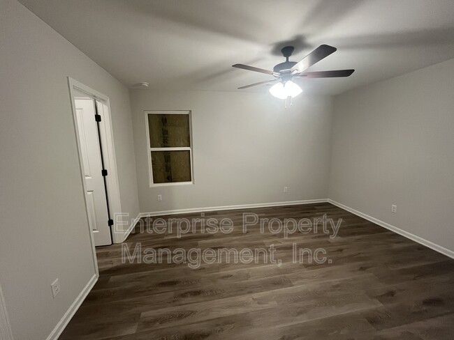 Building Photo - 3020 Benjestown Rd