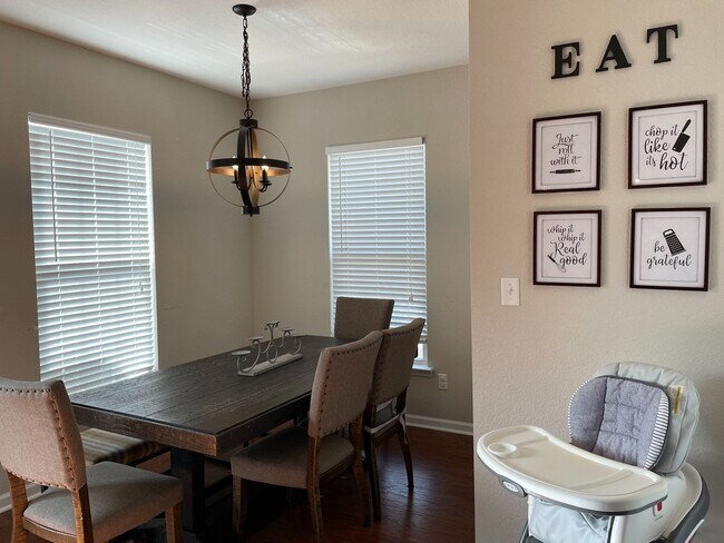 Building Photo - Really nice newly built 4 bedroom home with 2 full baths and one 1/2 baths