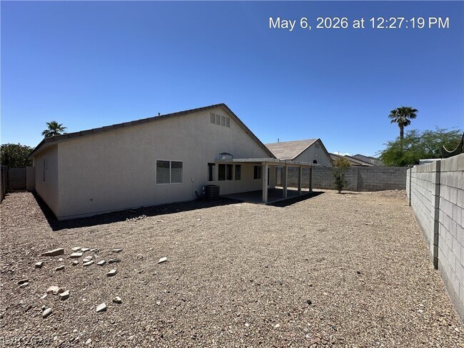 Building Photo - 916 Melic Way