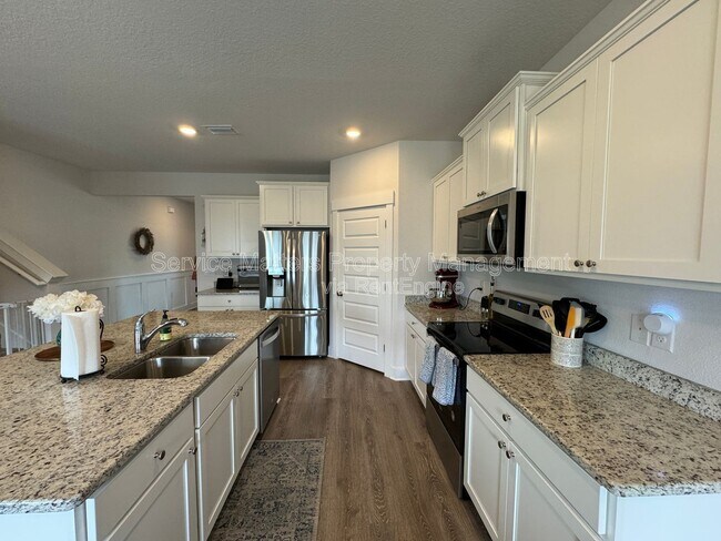 Building Photo - 5772 Danbury Blvd