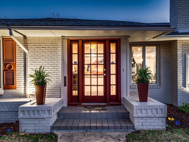 Building Photo - 6106 Meadow Crest Dr