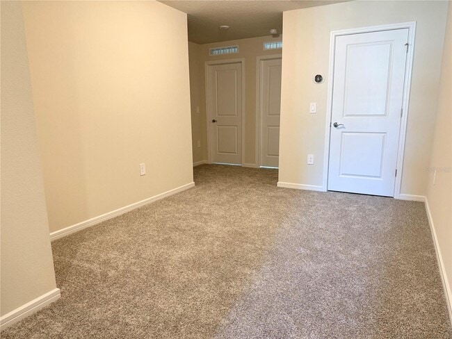 Building Photo - 2346 Southbury Dr