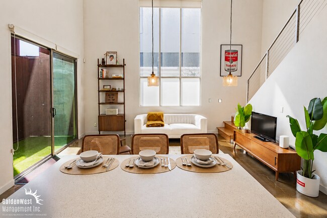 Building Photo - Modern 1Bdm 1Ba Unfurnished Loft-Style Home with Open Concept Living!