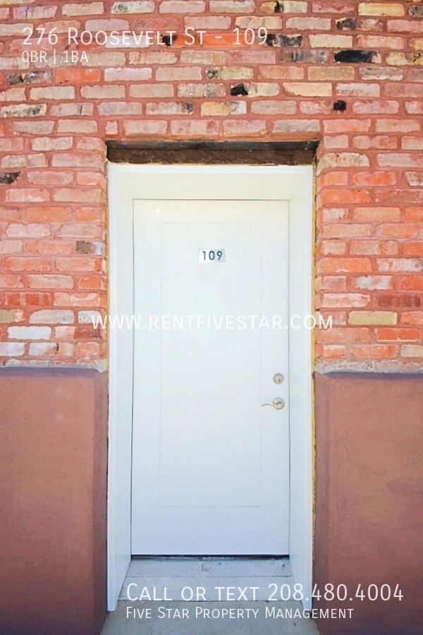 Building Photo - 276 Roosevelt St