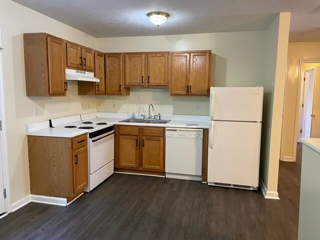 kitchen - 209 E Wilson St
